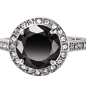 Avon Princess cut Faux engagement cocktail ring size 6 sliver tone